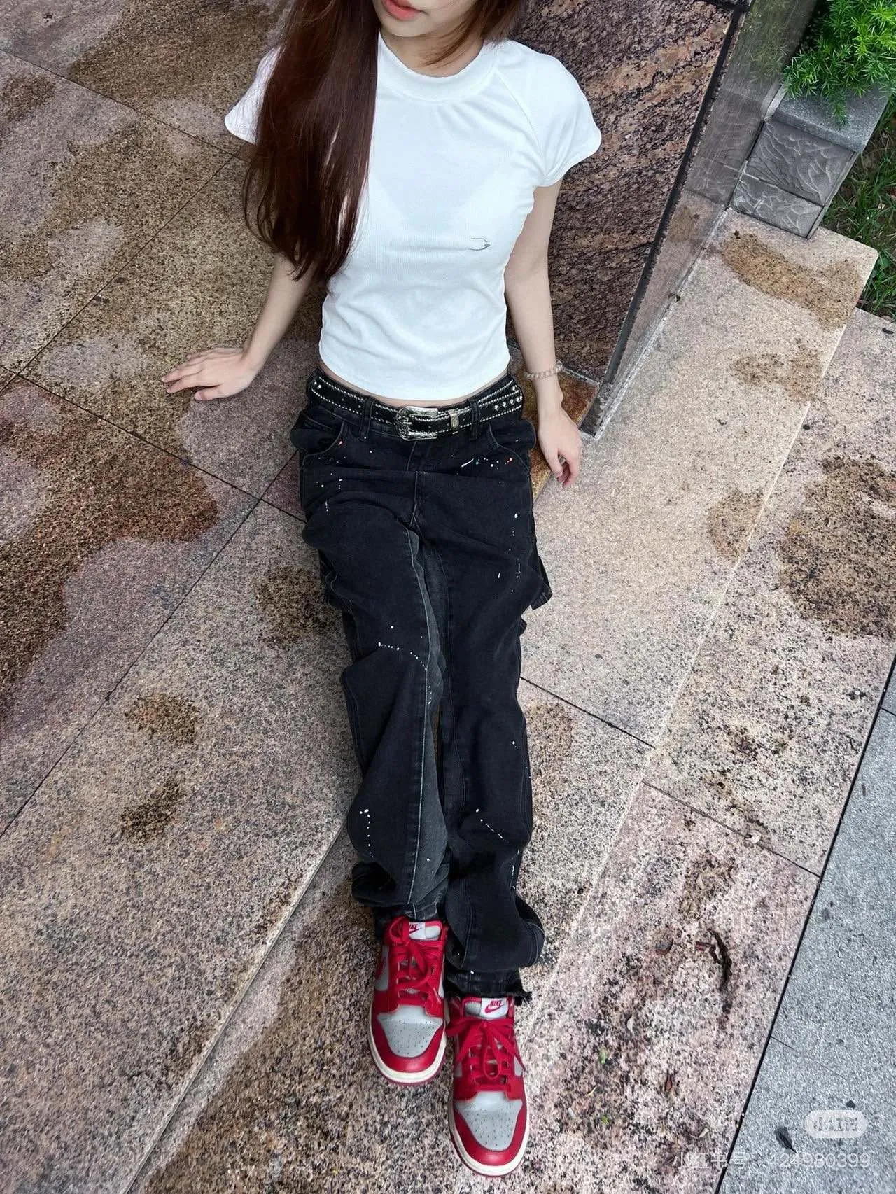#8060 P220💰 GALLERY DEPT. Spliced ​​washed vintage jeans for men and women, high street splashed ink trousers, micro-flared casual trousers, trendy couples, the same style. Time-consuming waste materials, hand-made inkjet is an indispensable highlight.   Customized buttons, the buckle surface has been oxidized and distressed, customized ykk zippers, the minimum order is extremely high, the details of the accessories are all in place, and the hangtag and packaging are as always.  Color: Black Size: S-XXL (corresponding to 28-36)